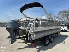 2023 Godfrey Pontoon Sweetwater 2186C, $ 44,950.00