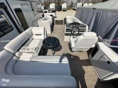 2023 Godfrey Pontoon Sweetwater 2186C, $ 44,950.00