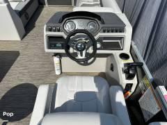 2023 Godfrey Pontoon Sweetwater 2186C, $ 44,950.00