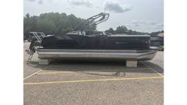 2023 Crest Caribbean RS 250 SLC, $ 74,999.00