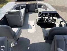 2025 Crest 220 SLC, $ 58,499.00