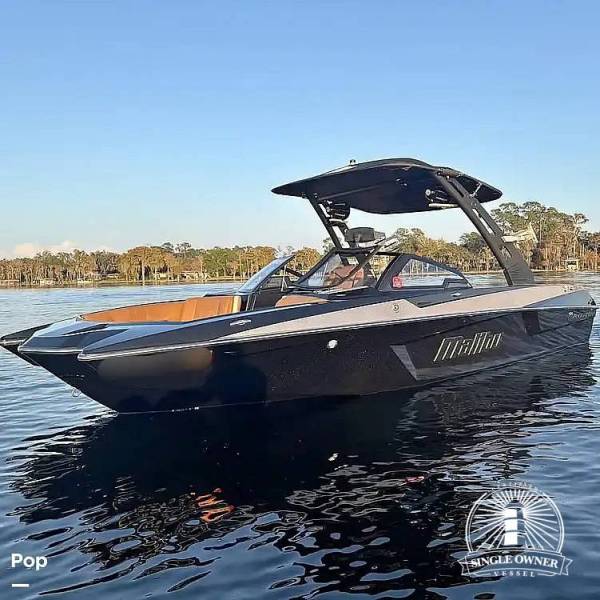 2020 Malibu 23 MXZ Black & Gold Edition, $ 99,000.00