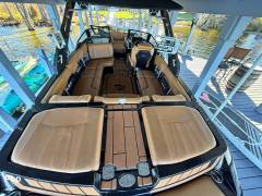 2020 Malibu 23 MXZ Black & Gold Edition, $ 99,000.00