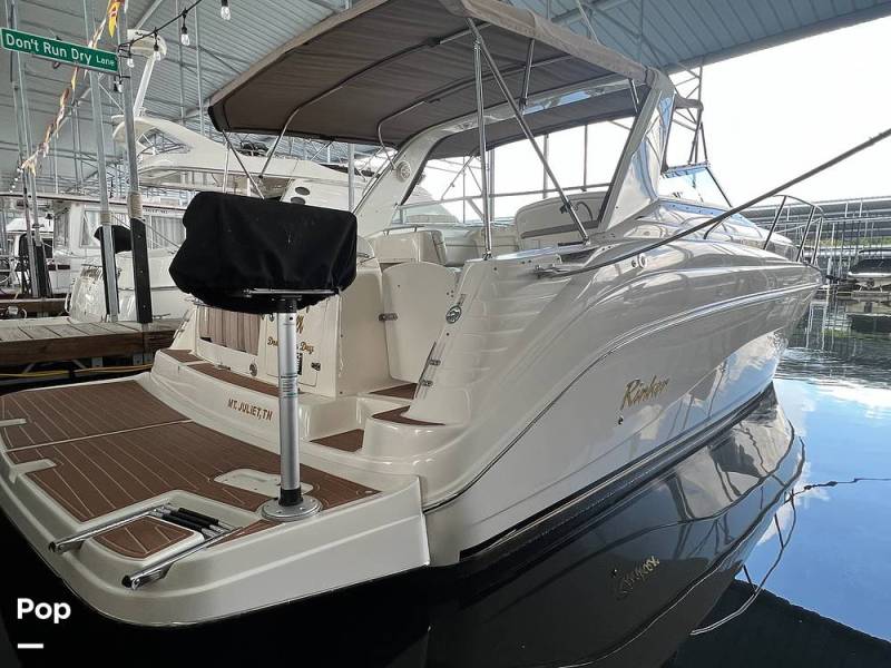 2004 Rinker 342 Fiesta Vee, $ 44,995.00