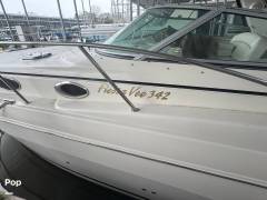 2004 Rinker 342 Fiesta Vee, $ 44,995.00
