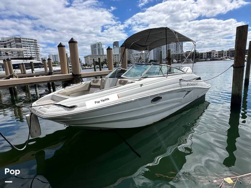2023 Crownline E235XS, $ 34,500.00