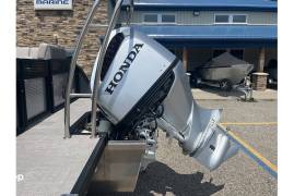 2023 Qwest M-CLASS 8524 RLS-RTZ, $ 49,999.00