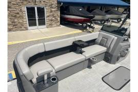 2023 Qwest M-CLASS 8524 RLS-RTZ, $ 49,999.00