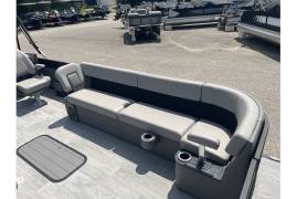 2023 Qwest M-CLASS 8524 RLS-RTZ, $ 49,999.00