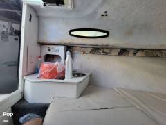 2000 Wellcraft 24 Walkaround, $ 20,800.00
