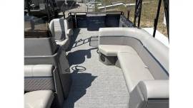 2023 Angler Qwest 8524 FAMILY FISH PRO RA, $ 66,699.00