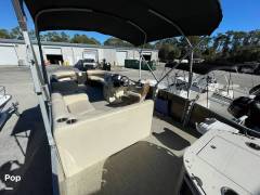 2024 Lowe SF232, $ 24,400.00