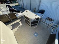 2024 Lowe SF232, $ 24,400.00