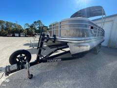 2024 Lowe SF232, $ 24,400.00