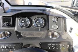 2023 Bayliner VR5, $ 26,799.00