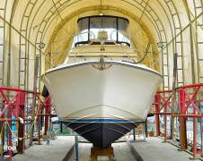 1985 Viking Princess 385, $ 62,500.00