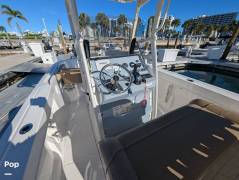 2024 Trophy T22 CC, $ 36,000.00