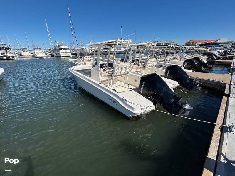 2025 Boston Whaler 220 Dauntless, $ 80,000.00
