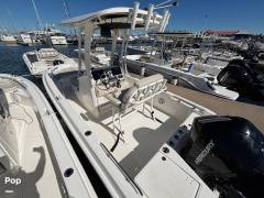 2025 Boston Whaler 220 DAUNTLESS, $ 80,000.00
