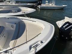 2025 Boston Whaler 220 DAUNTLESS, $ 80,000.00