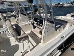 2025 Boston Whaler 220 DAUNTLESS, $ 80,000.00