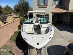 2019 Regal 2800, $ 119,000.00