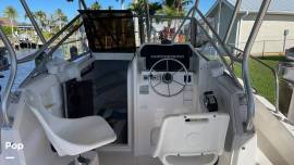 1998 Aquasport 245 Explorer, $ 29,800.00