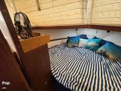 1968 Chris-Craft 31 Commander, $ 17,995.00