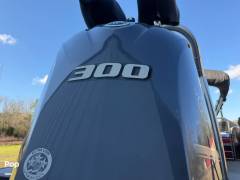 2021 Bennington R23, $ 66,000.00
