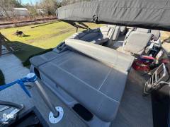 2021 Bennington R23, $ 66,000.00