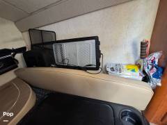 2005 Bayliner 245, $ 22,000.00