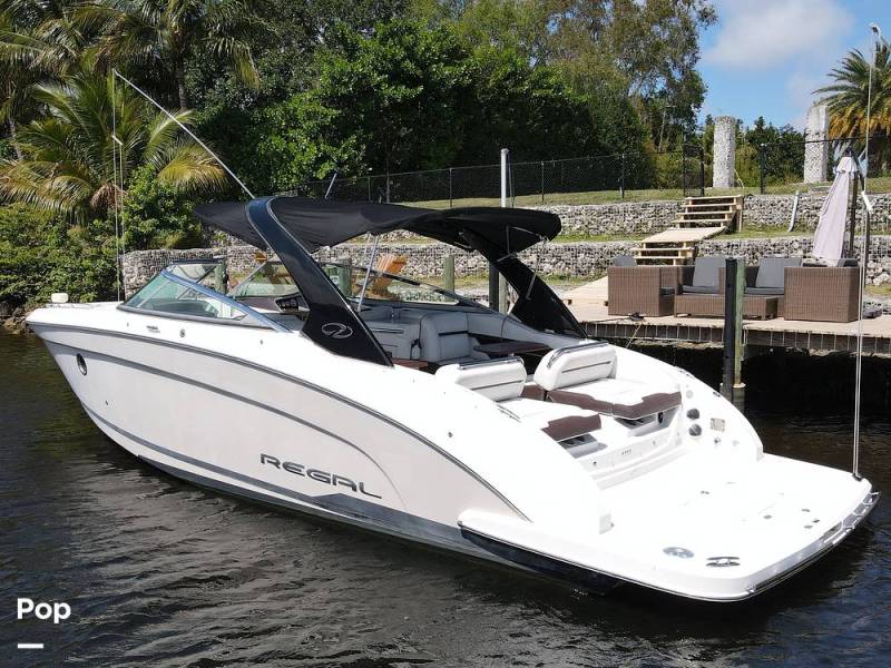 2017 Regal 3200, $ 124,000.00
