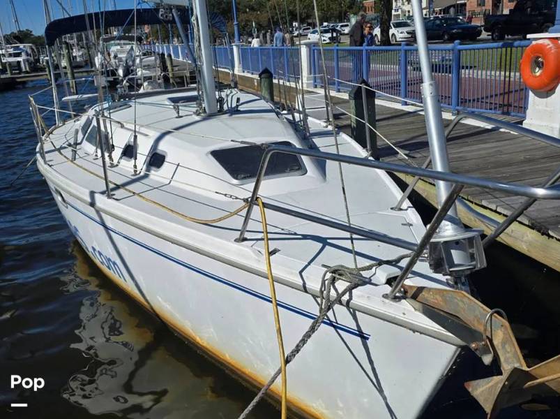 2001 Catalina 320 Wing, $ 28,500.00