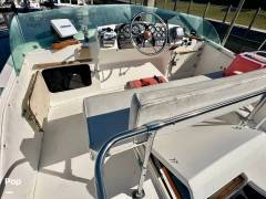1975 Bertram 28 Flybridge Sportfisherman, $ 27,500.00