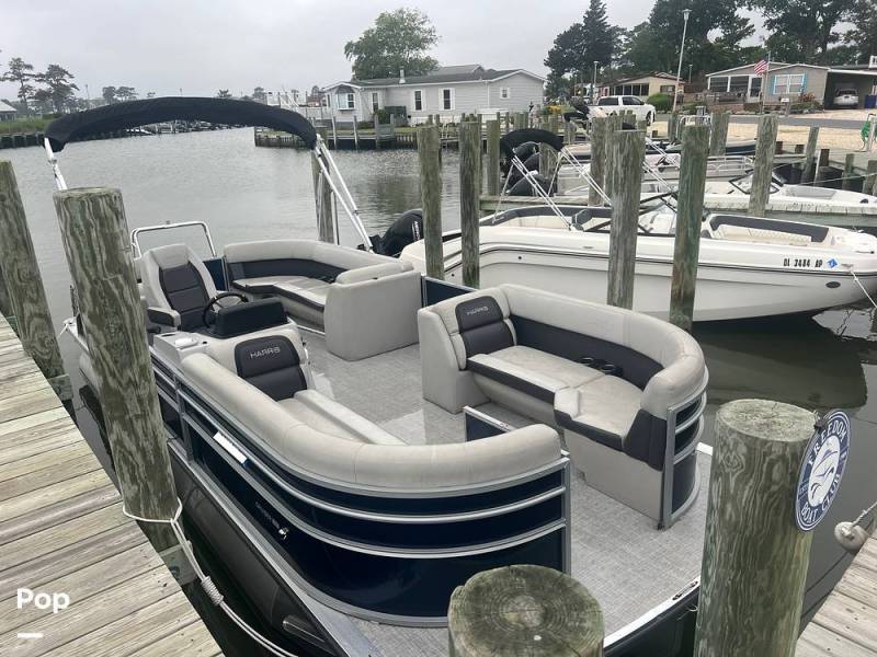 2024 Harris HCX23, $ 37,430.00