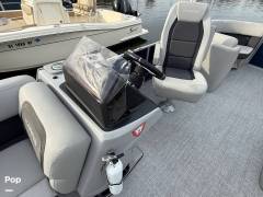 2024 Harris HCX23, $ 31,480.00