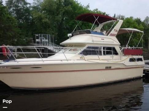 1983 Sea Ray 355 aft, $ 23,300.00