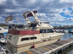 1983 Sea Ray 355 aft, $ 23,300.00