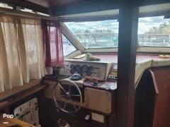 1983 Sea Ray 355 aft, $ 23,300.00