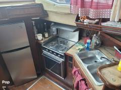 1983 Sea Ray 355 aft, $ 23,300.00