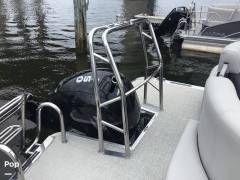 2024 Harris HCX23, $ 39,373.00