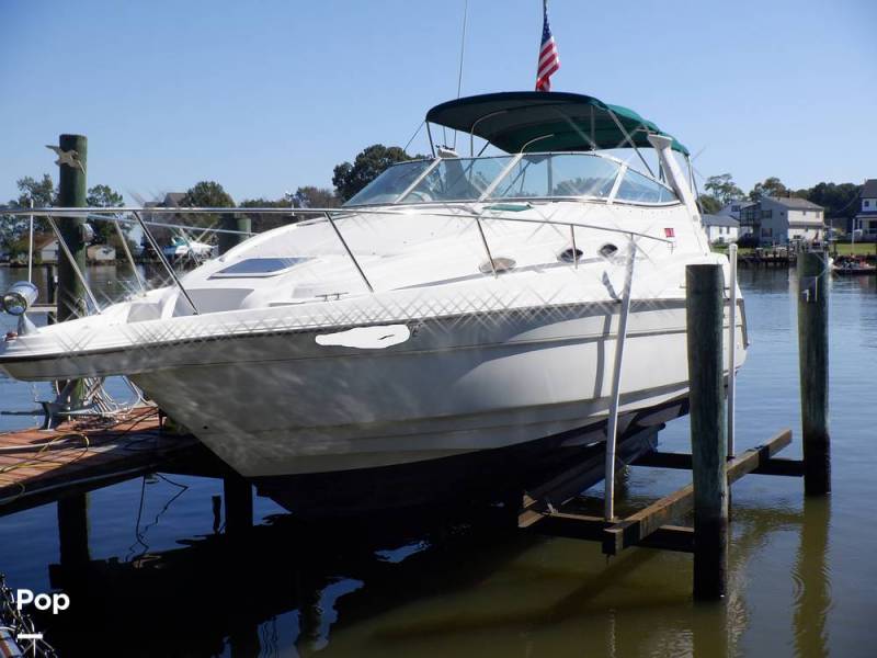1997 Regal 2750 Commadore, $ 33,350.00
