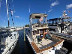 1990 Pacemaker 37, $ 19,999.00