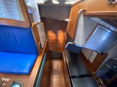 1990 Pacemaker 37, $ 19,999.00
