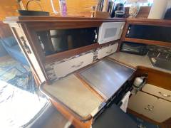 1990 Pacemaker 37, $ 19,999.00