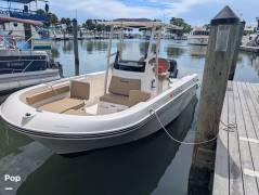2024 Trophy T22 CC, $ 35,000.00