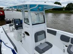 2025 NauticStar 292 Legacy, $ 144,169.00
