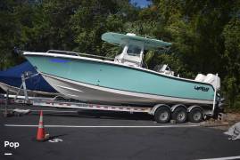 2020 Mako 284 CC, $ 166,700.00