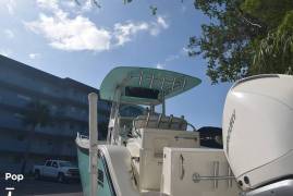 2020 Mako 284 CC, $ 166,700.00