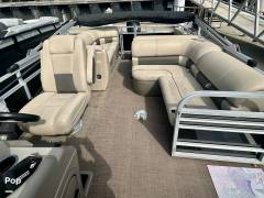 2022 Sun Tracker Party -Barge 22 DLX, $ 31,000.00